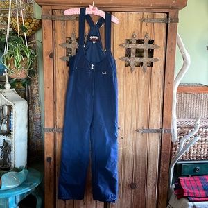 Ossi ski overalls.